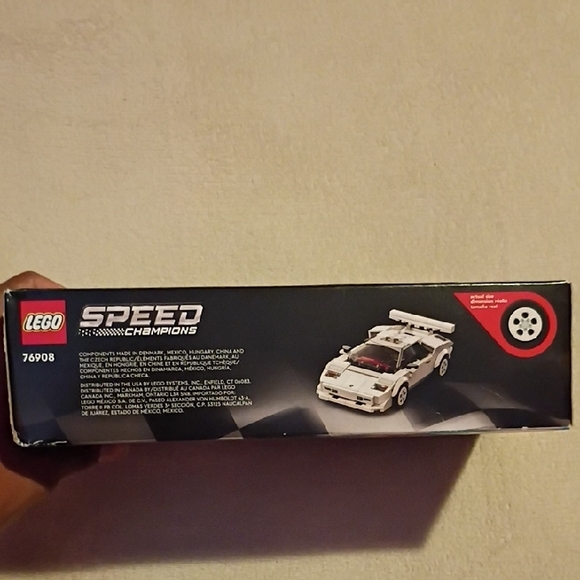 LEGO Speed Champions Lamborghini Countach - White Model - Picture 4 of 5
